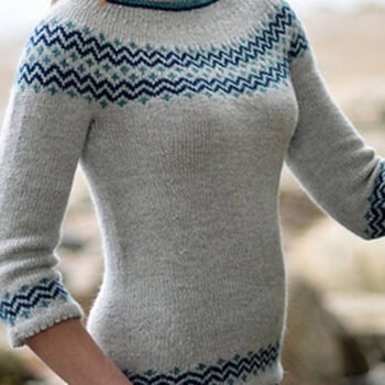 Round Neck And Fashion Sweater