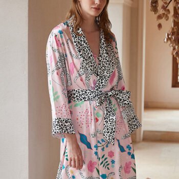 Dressing Pink Snow Leopard Robe Set