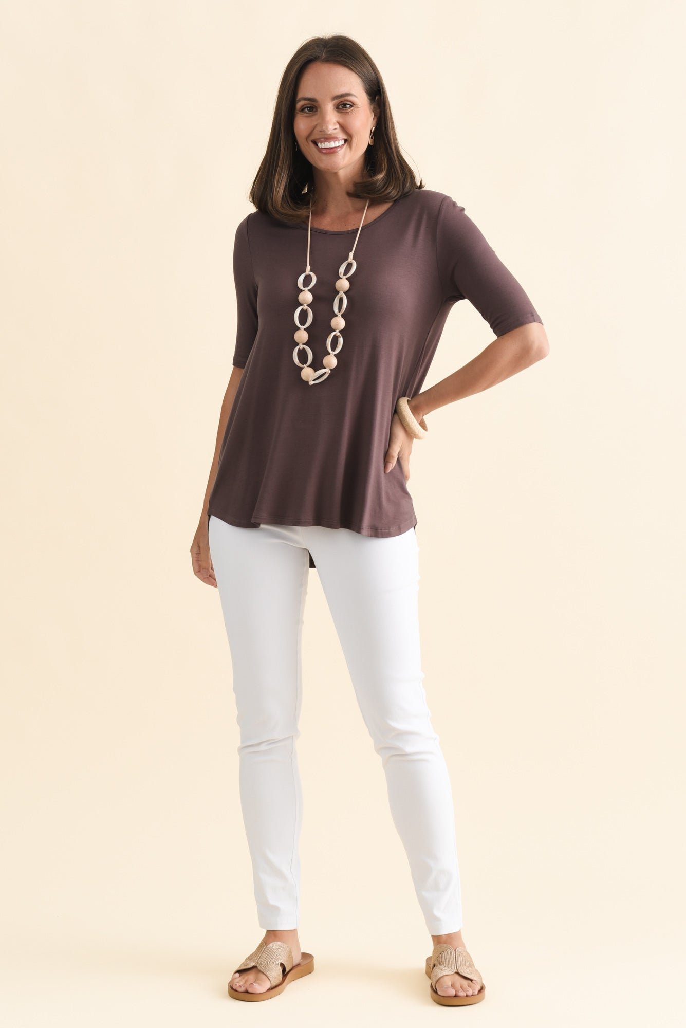 MayaBrownHalfSleeveTeeOlympiaWhiteStraightPants_1
