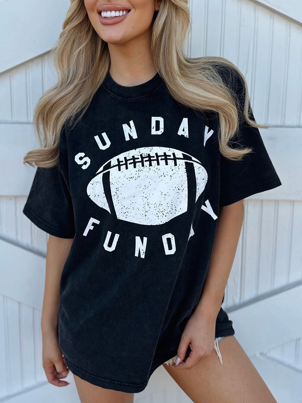 Mineral-Wash_SUNDAYFUNDAY_BlackTee_Pre-OrderShips_yy_1