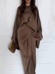 MinimalistLooseShirtAndLace-upSkirtSuit_1