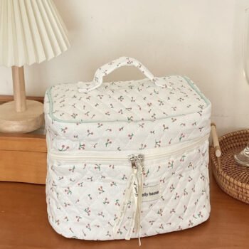 Fresh and Floral Makeup Bag