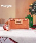 Wrangler_Aztec_Print_Wristlet_Light_Coffee