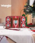 Wrangler_Allover_Aztec_Dual_Sided_Print_Canvas_Wallet_MontanaWestWorld3