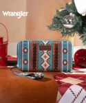Wrangler_Allover_Aztec_Dual_Sided_Print_Canvas_Wallet_MontanaWestWorld3