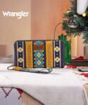 Wrangler_Allover_Aztec_Dual_Sided_Print_Canvas_Wallet_MontanaWestWorld3