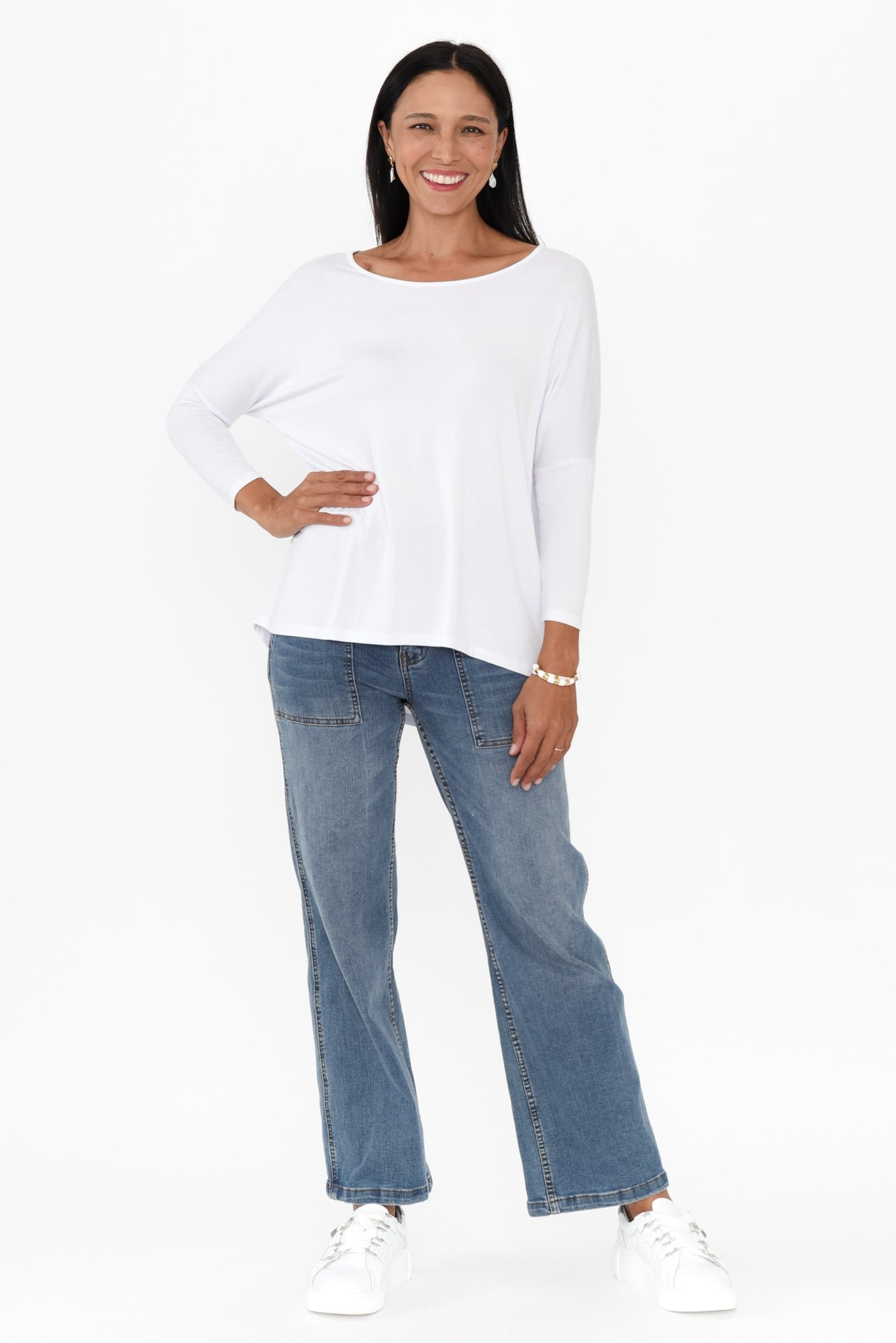 WhiteMilan34SleeveTopOrwellMidBlueWideLegJeans_2