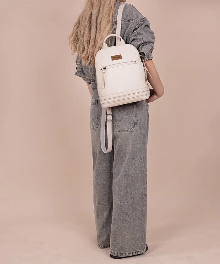Wrangler_Dome_Zippered_Backpack_Beige3