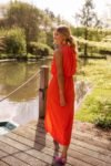 imgi_9_Robe-Tory-orange-4_17ef177c-f1e8-4701-a3cd-2c087afaeb8e